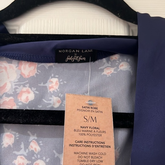 Morgan Lane x Fab Fit Fun Robe - Picture 2 of 3
